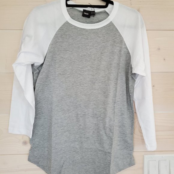 💥2/$30💥 3/4 sleeve Baseball Tee - NWT - Picture 1 of 3